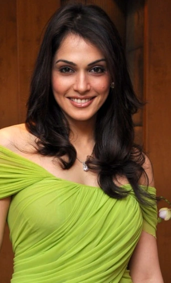 Isha Koppikar