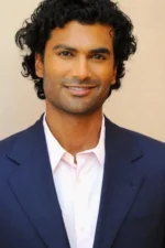 Sendhil Ramamurthy