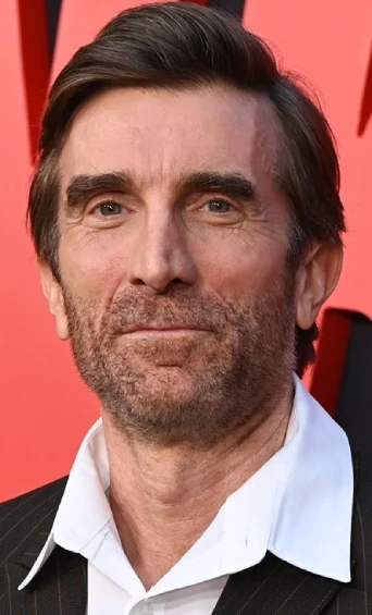 Sharlto Copley