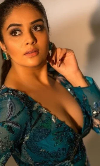 Sreemukhi