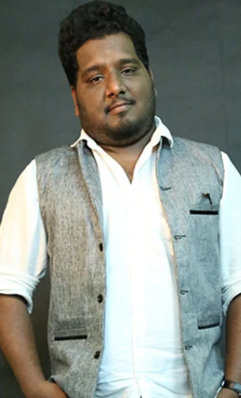 RJ Vignesh